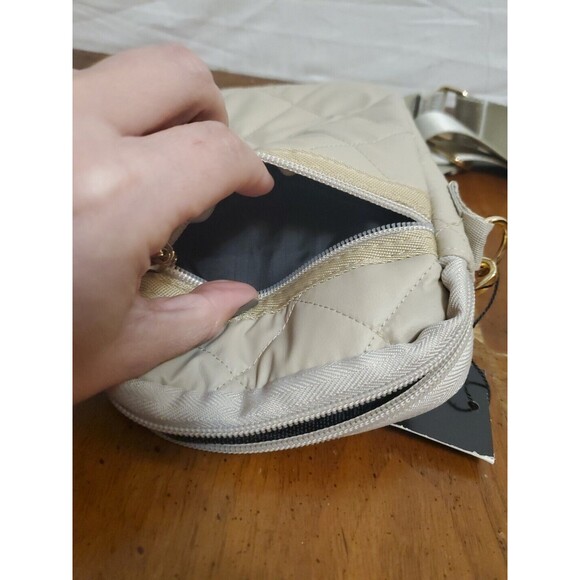 Haute Shore Casey Crossbody Small Bag Beige Neoprene Puffer Collection Pouch New - Picture 6 of 6